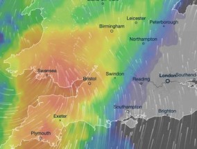 英国天气:英国预报暴雨，雨量为18毫米，地图显示洪水泛滥