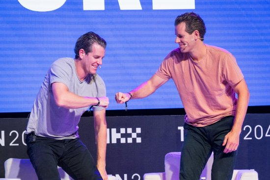 Cameron Winklevoss和Tyler Winklevoss